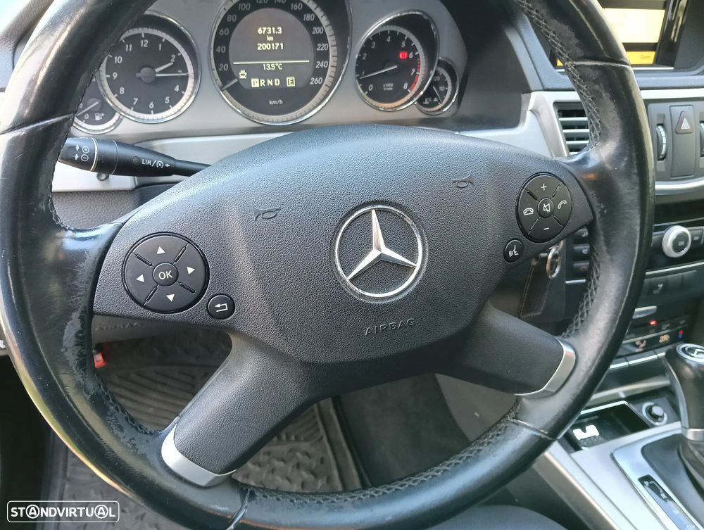Mercedes-Benz E 250 CGi Avantgarde BlueEfficiency - 6