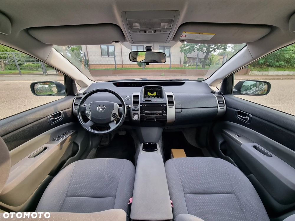 Toyota Prius 1.5 VVT-i Sol - 5