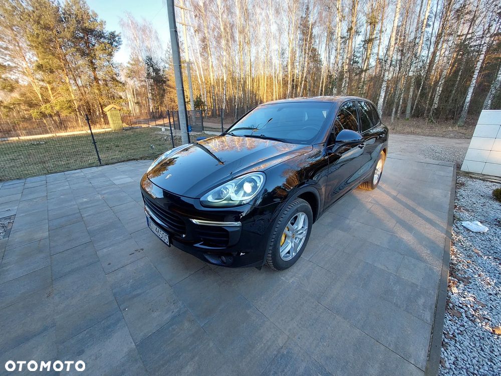 Porsche Cayenne - 2