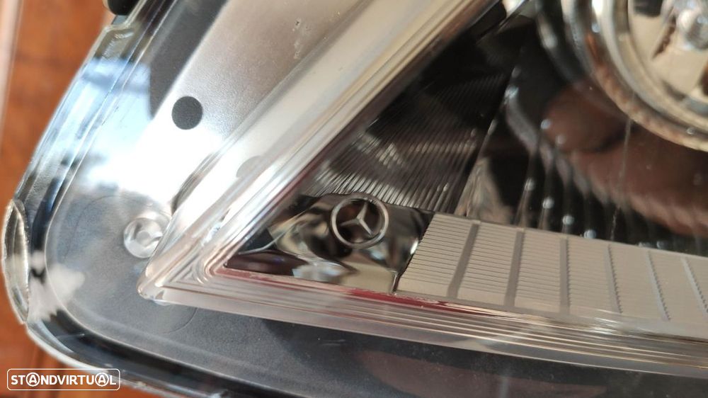 farol esquerdo bi-xenon Direcional w204 GLK - 3