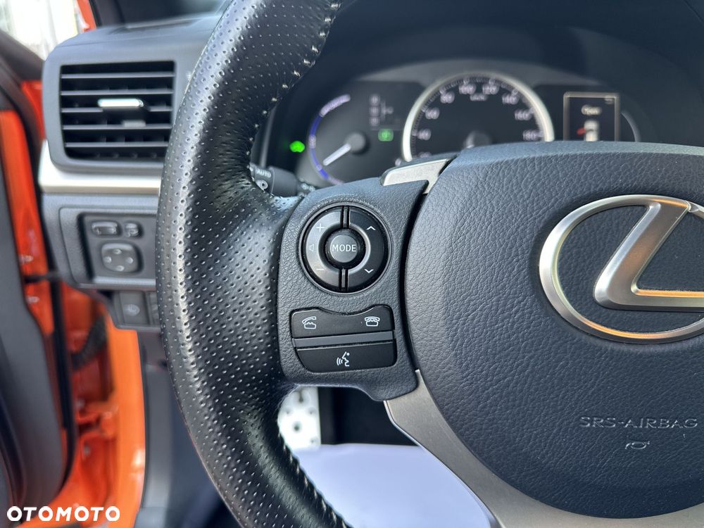 Lexus CT 200h F Sport - 11