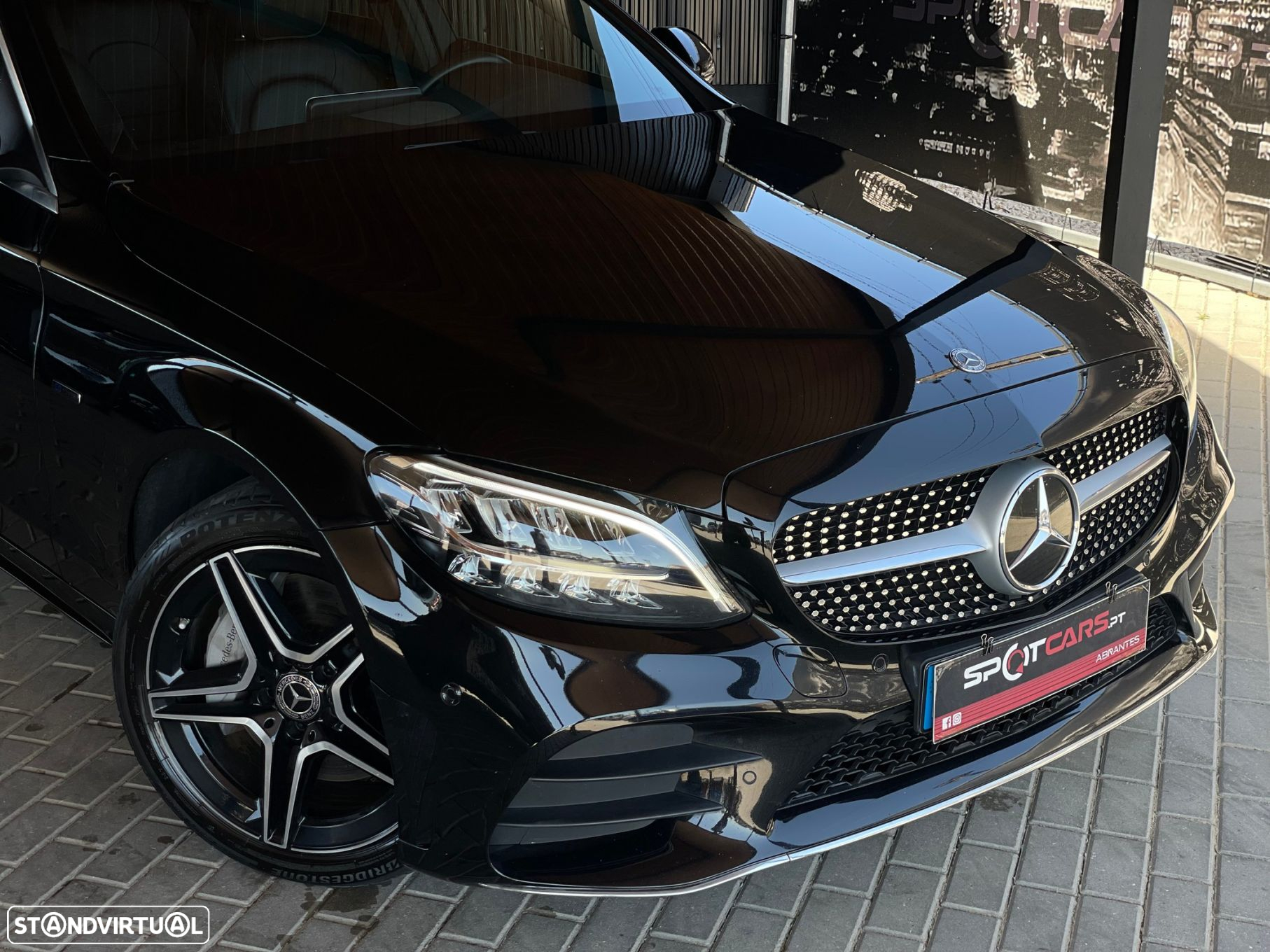 Mercedes-Benz C 300 de AMG Line - 2