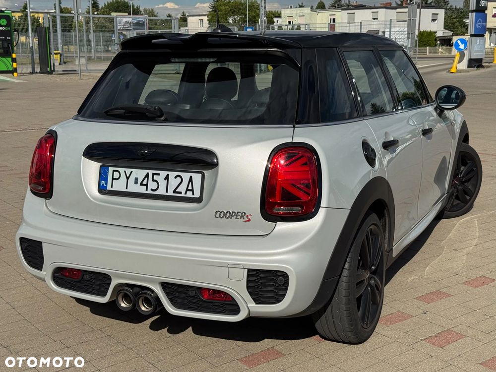 MINI Cooper S - 16