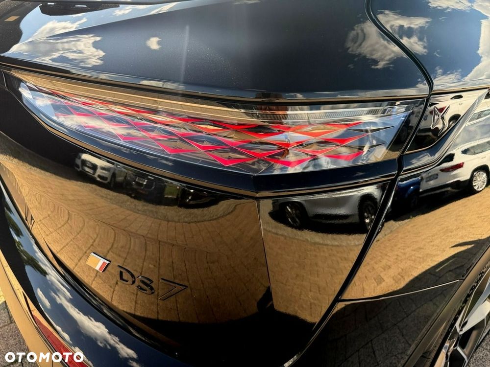 DS Automobiles DS 7 Crossback - 14