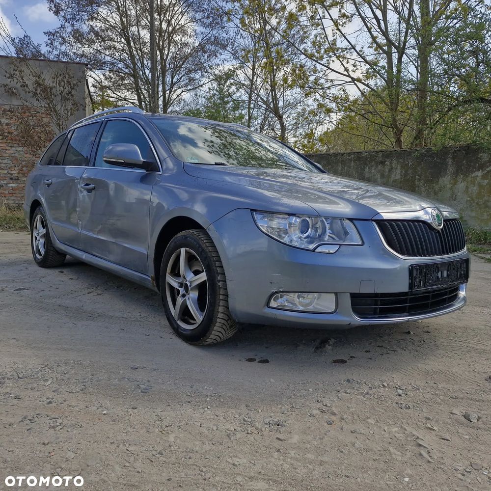 Skoda Superb 2.0 TDI Comfort - 8
