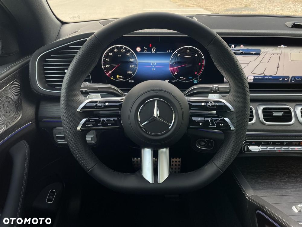 Mercedes-Benz GLE - 18