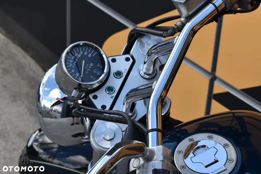 Suzuki Marauder - 23