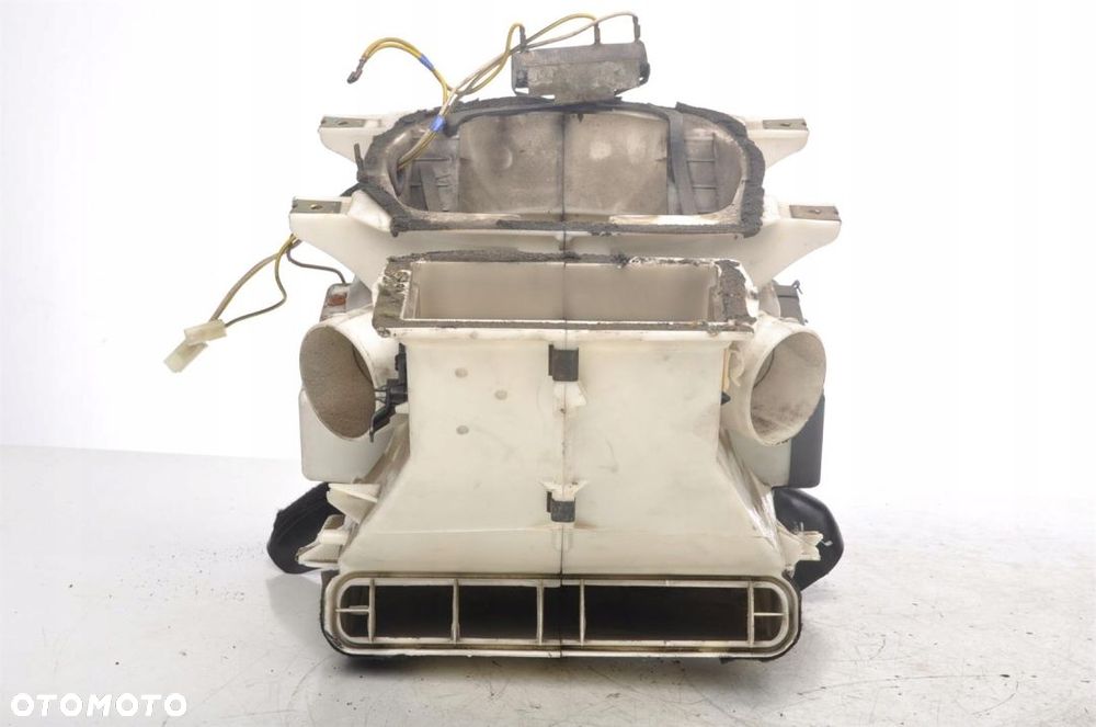 VOLKSWAGEN PASSAT B2 NAGRZEWNICA 1986 - 5