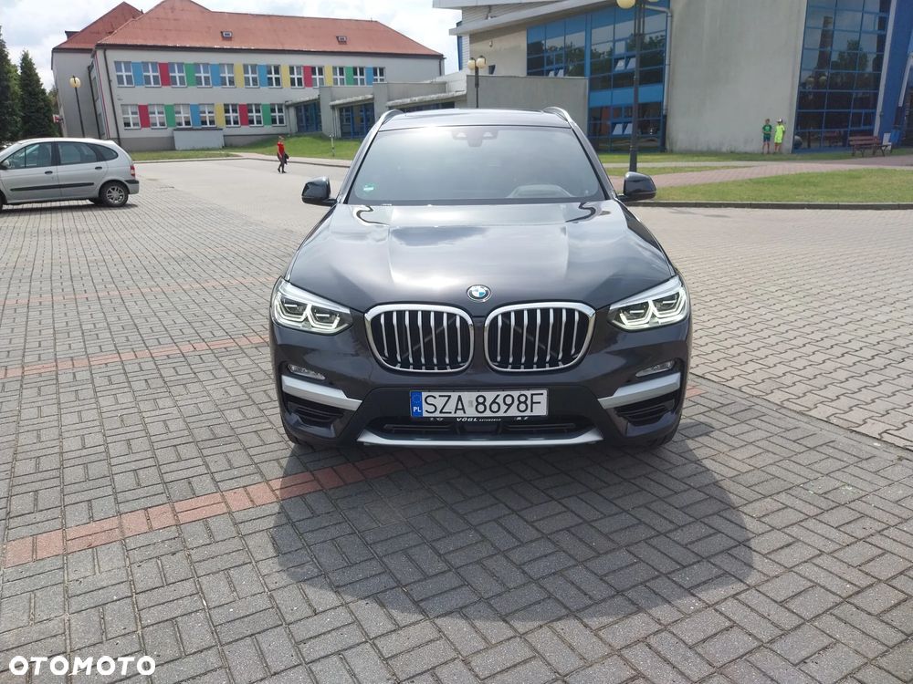 BMW X3 xDrive20d Luxury Line sport - 2