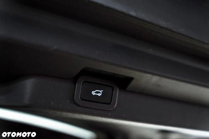 Land Rover Discovery - 13