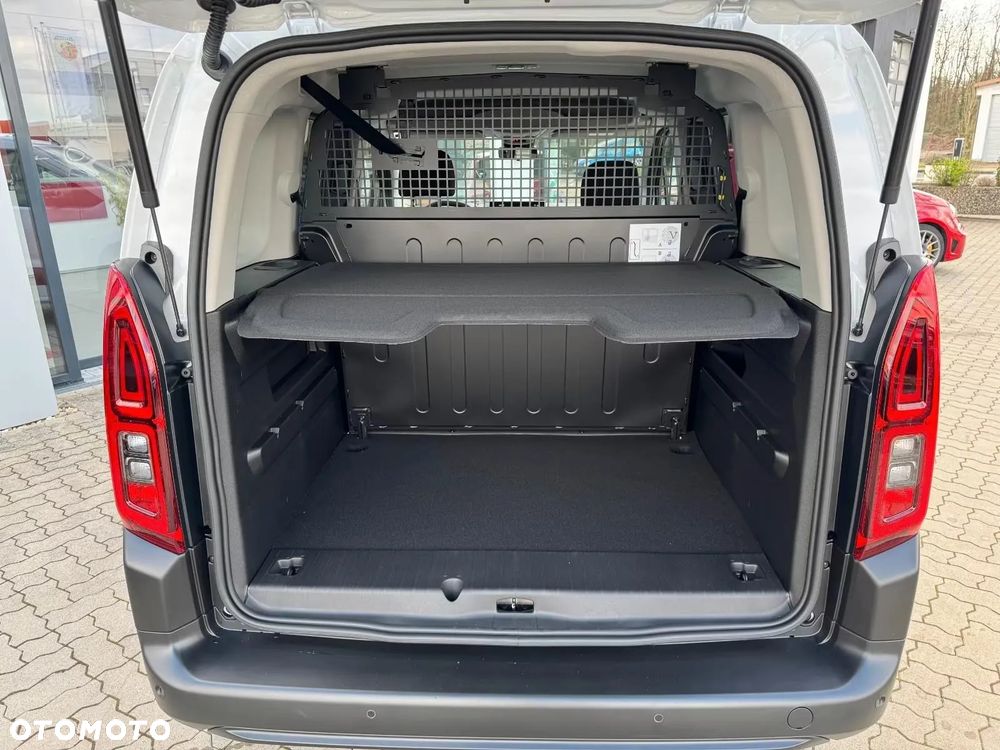 Fiat Doblo Combi 1.2 PureTech S&S L1 - 11