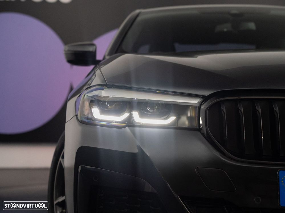 BMW 530 e Pack M - 10