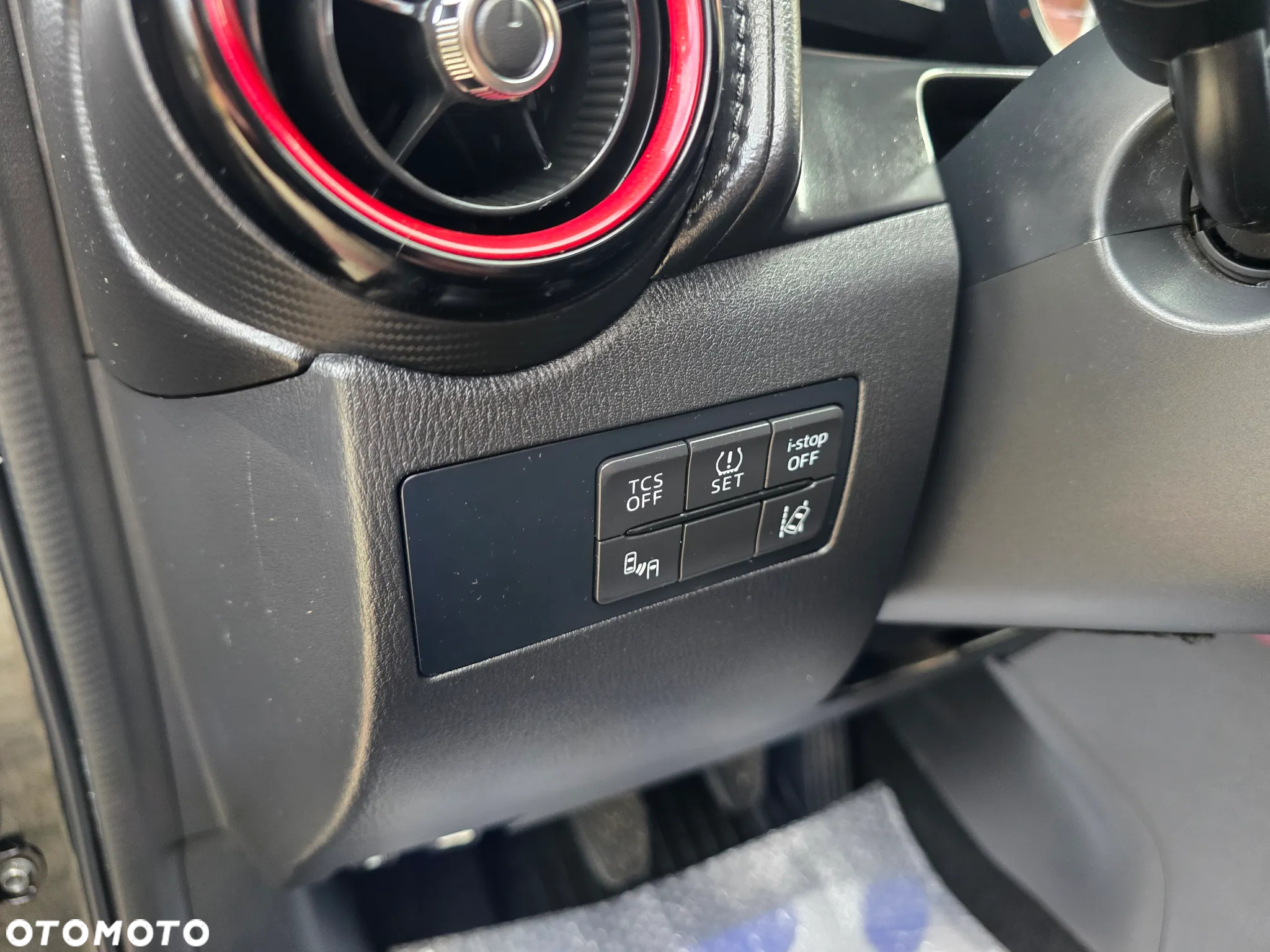 Mazda CX-3 SKYACTIV-G 120 FWD Sports-Line - 32