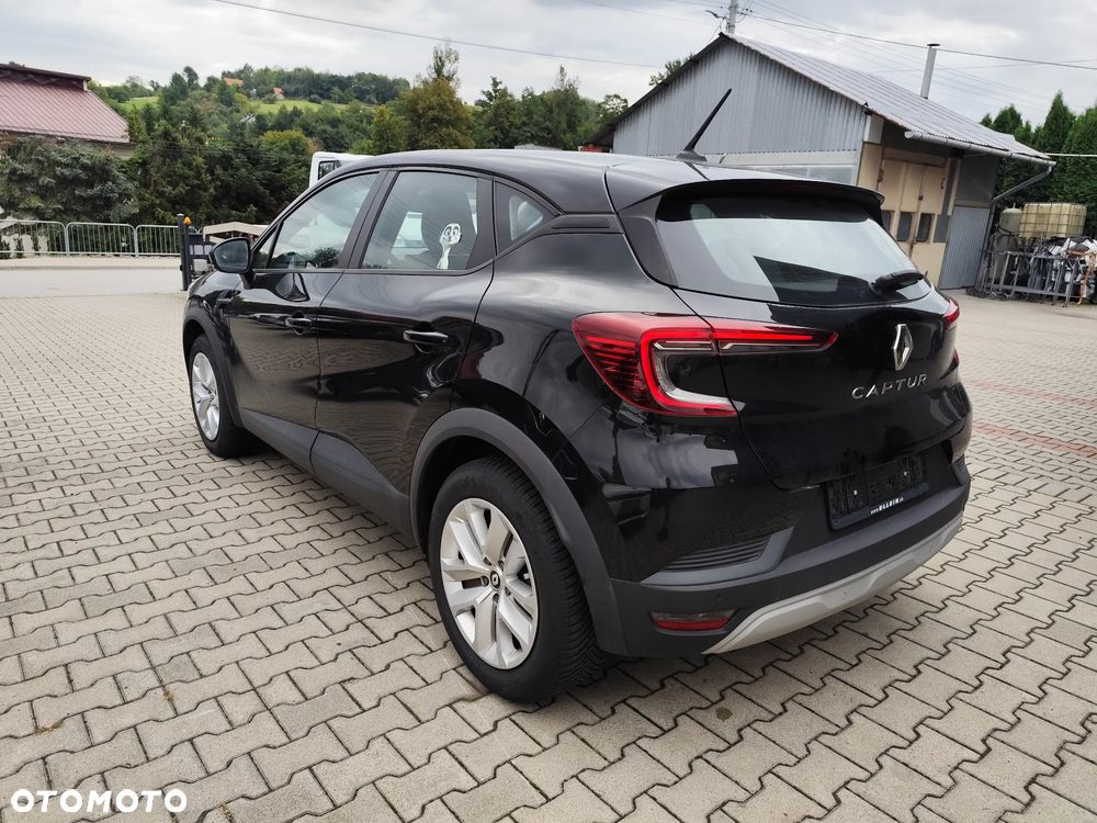 Renault Captur - 19