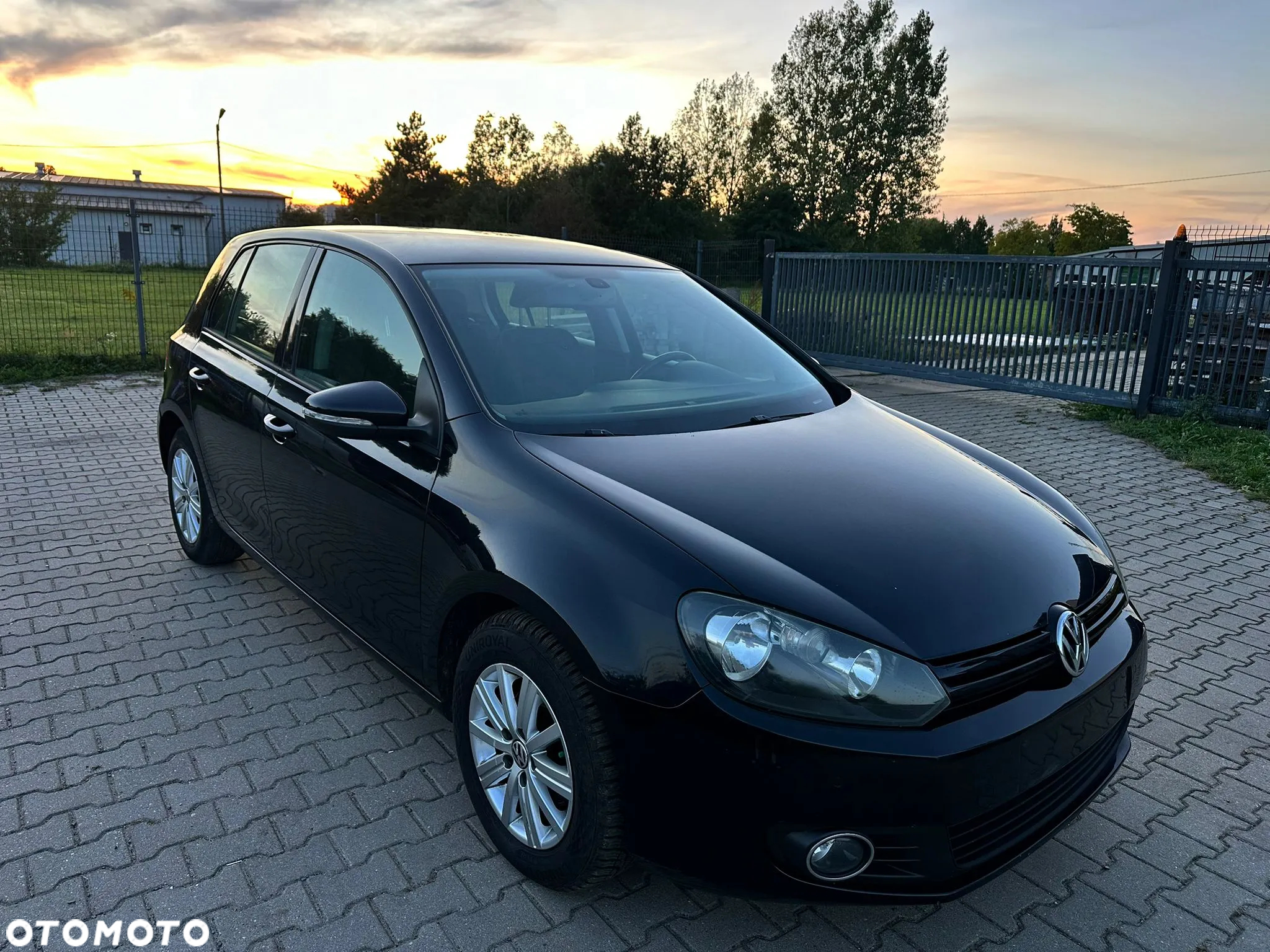 Volkswagen Golf 1.6 TDI DPF Trendline - 3