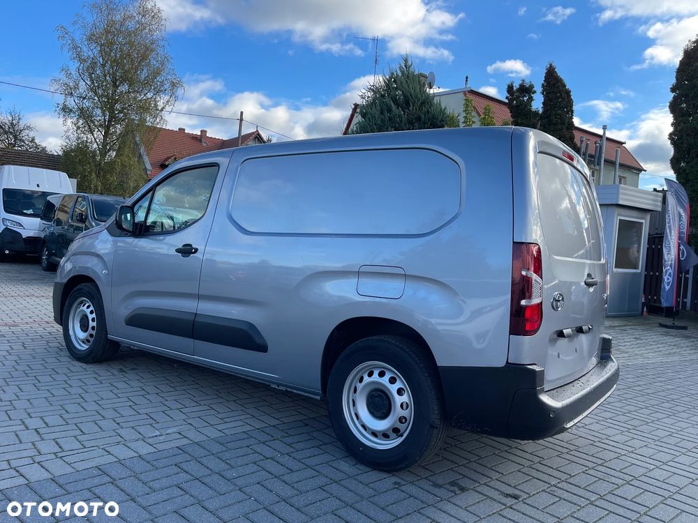Toyota Proace City - 8