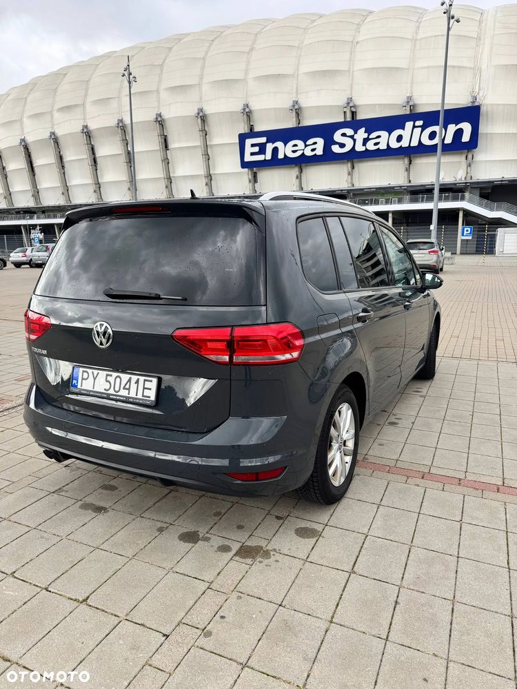 Volkswagen Touran - 6