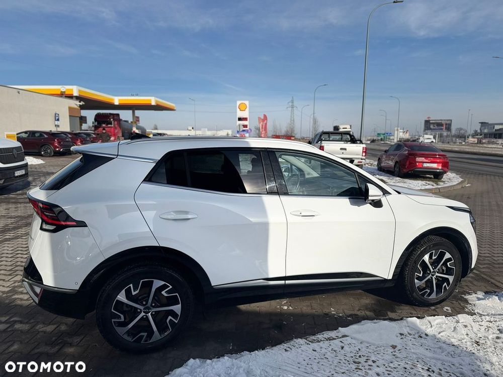Kia Sportage 1.6 T-GDI HEV Business Line 2WD - 7