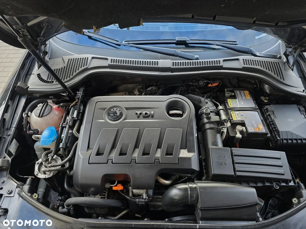 Skoda Superb 2.0 TDI Platinum DSG - 7