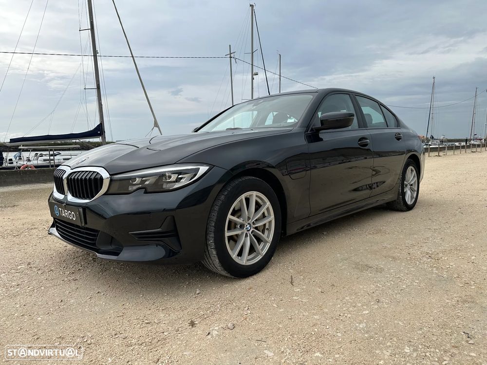 BMW 330 e Auto - 4