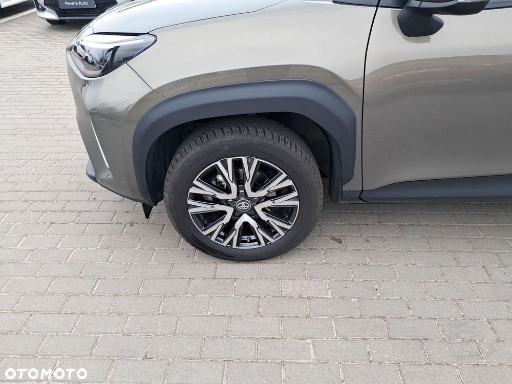 Toyota Yaris Cross Hybrid 1.5 Style - 17