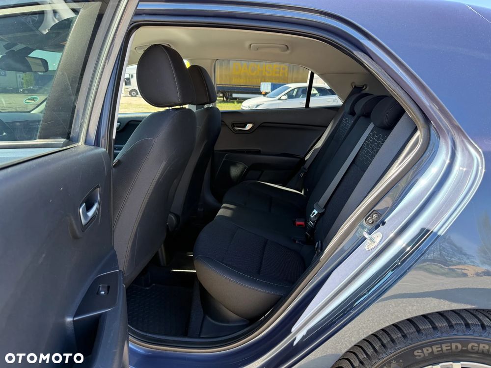 Kia Rio 1.2 Business Line - 5