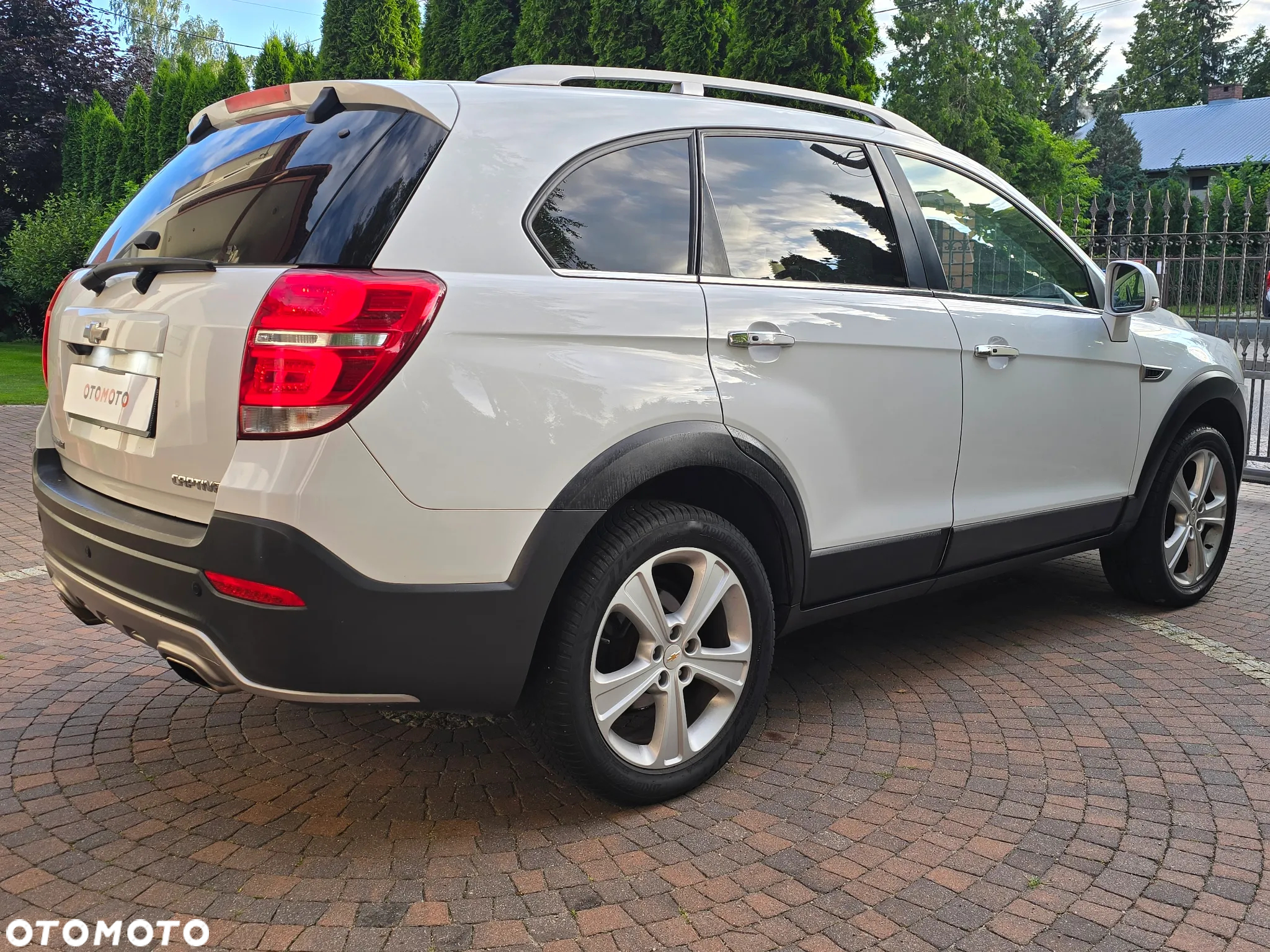 Chevrolet Captiva 2.2 TD AWD LTZ - 22