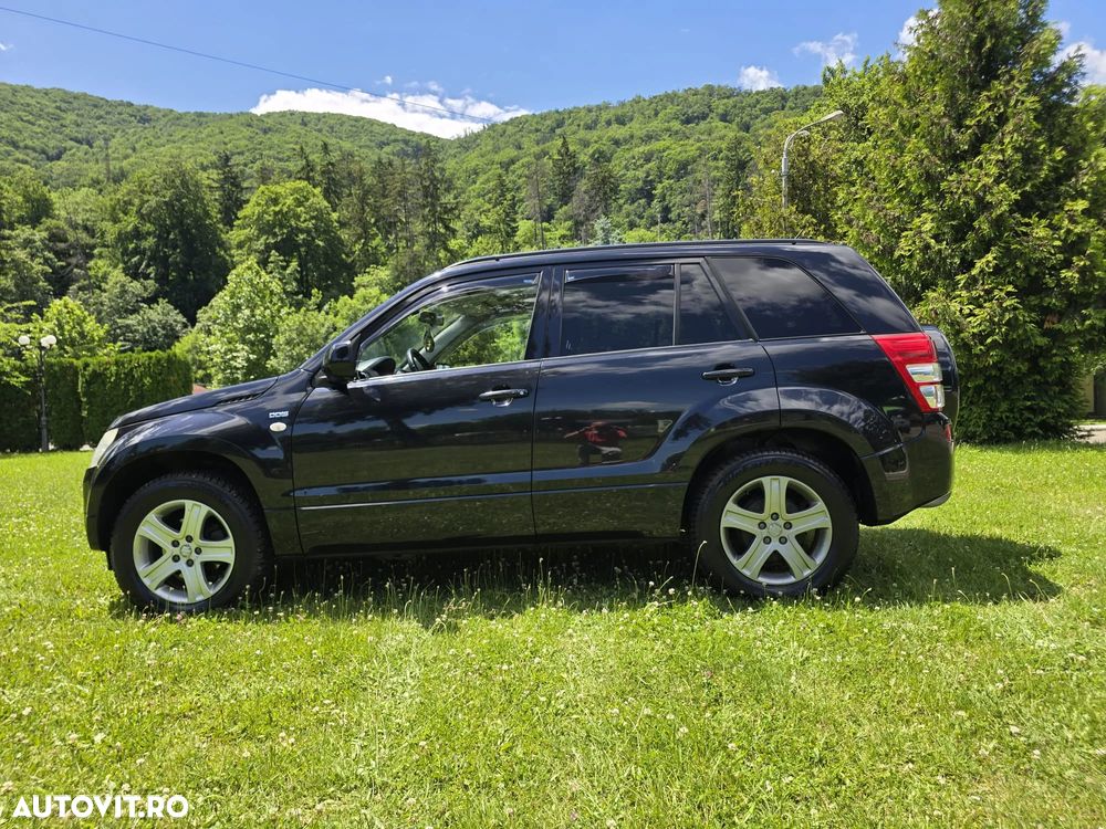 Suzuki Grand Vitara 1.9 DDIS JLX Navi - 30