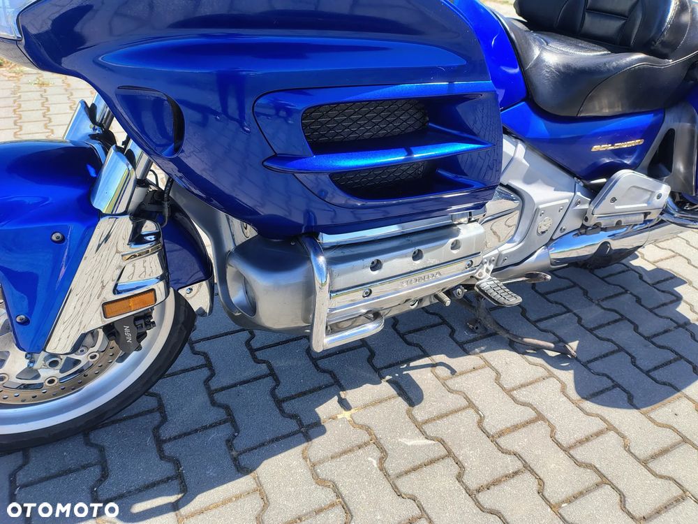 Honda GL - 13