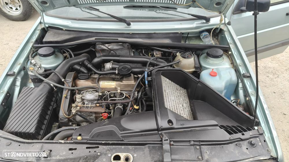 VW Golf 1.6 CL TD+ - 8
