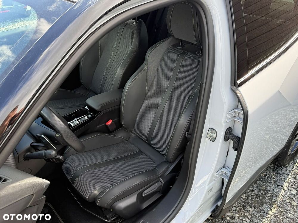 Peugeot 2008 - 15