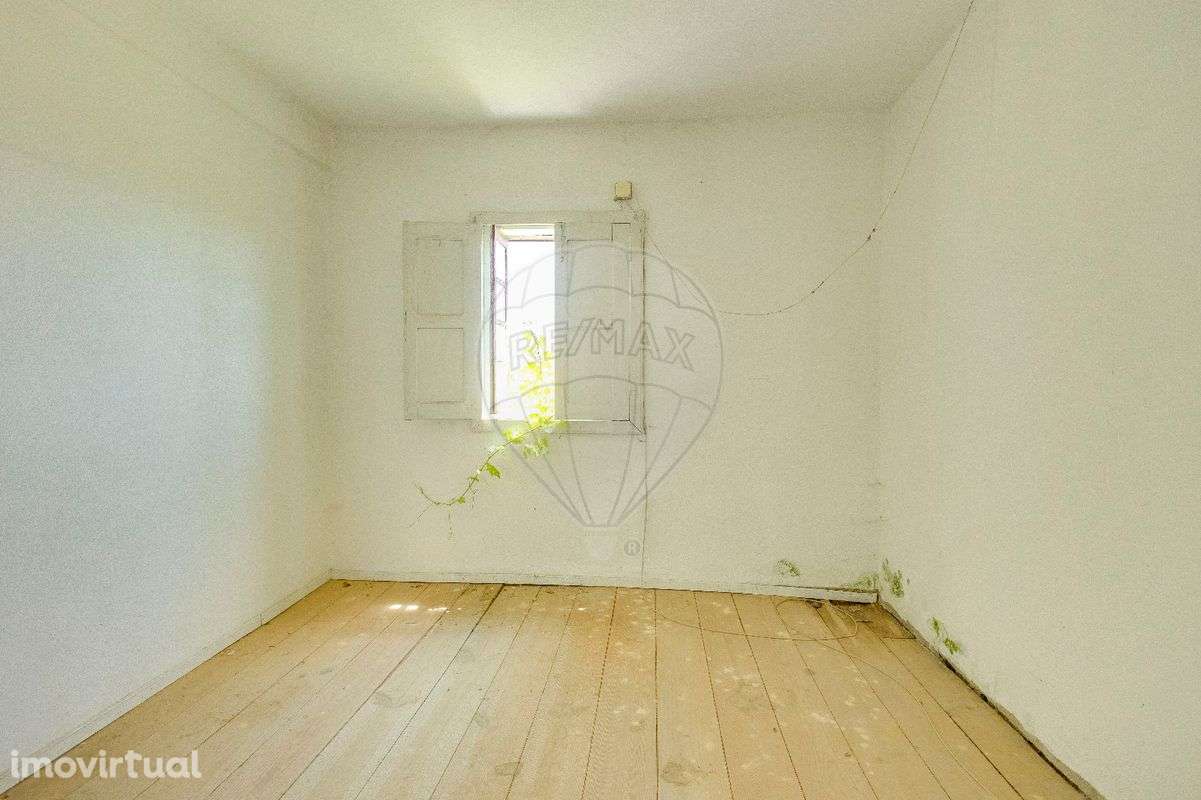 Moradia T0 para venda - Grande imagem: 2/25