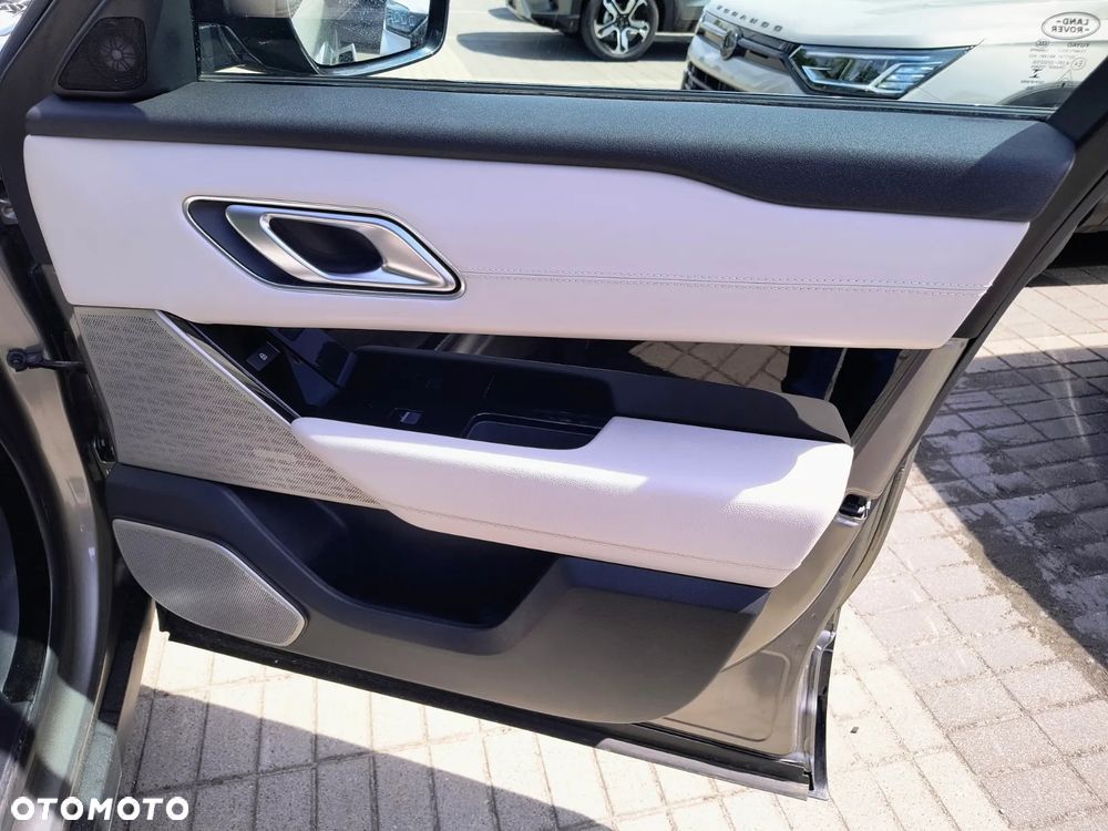 Land Rover Range Rover Velar 3.0 P400 mHEV R-Dynamic SE - 23