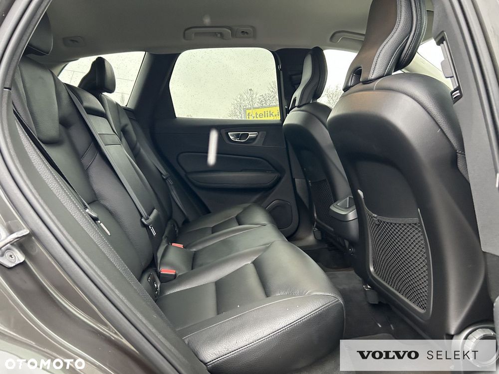 Volvo XC 60 - 24