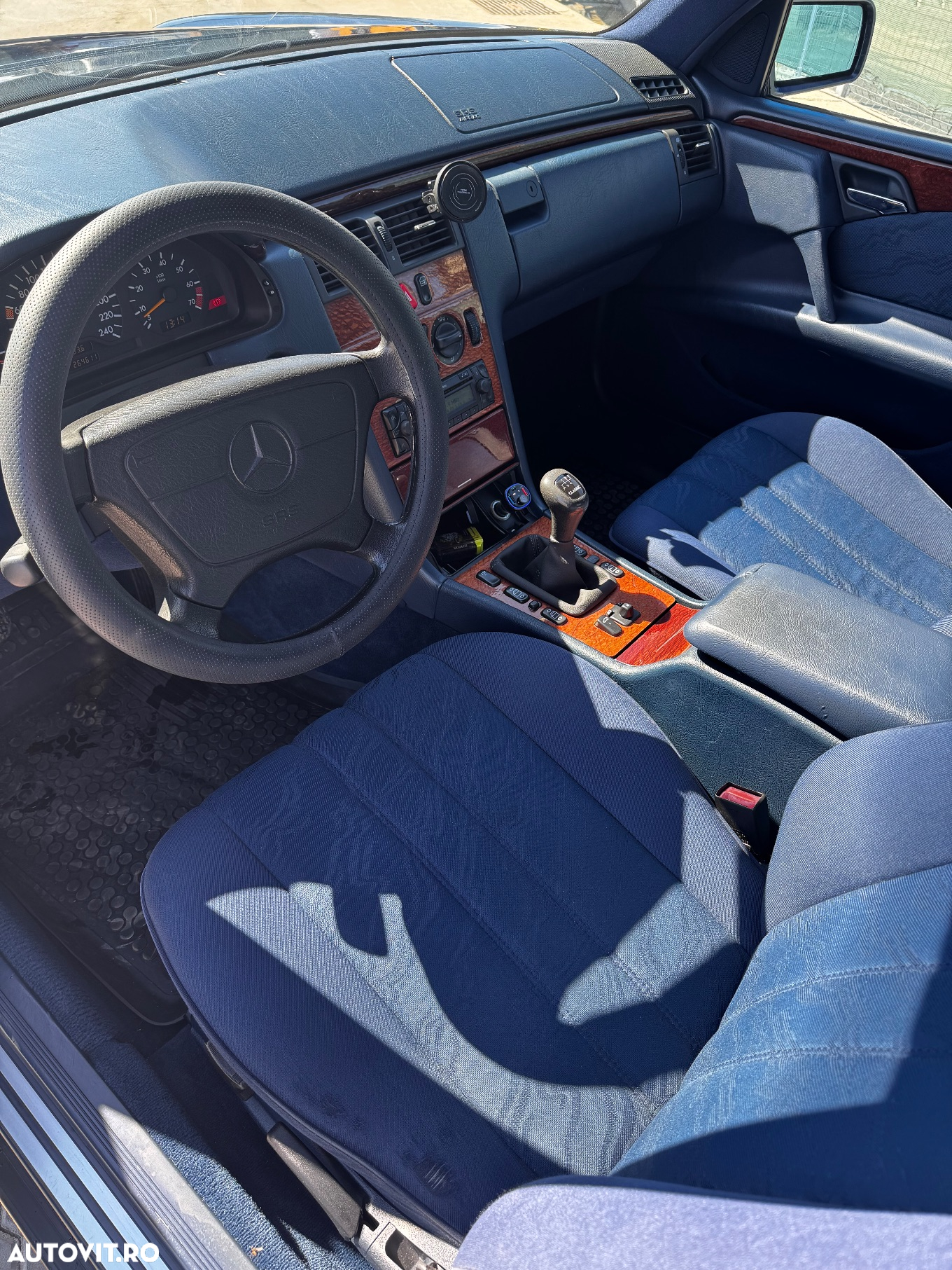 Mercedes-Benz E 200 K Classic - 6