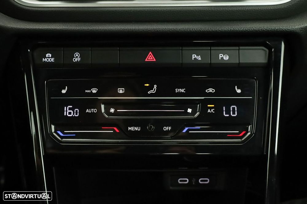 VW T-Roc Cabrio 1.5 TSI R-Line DSG - 16