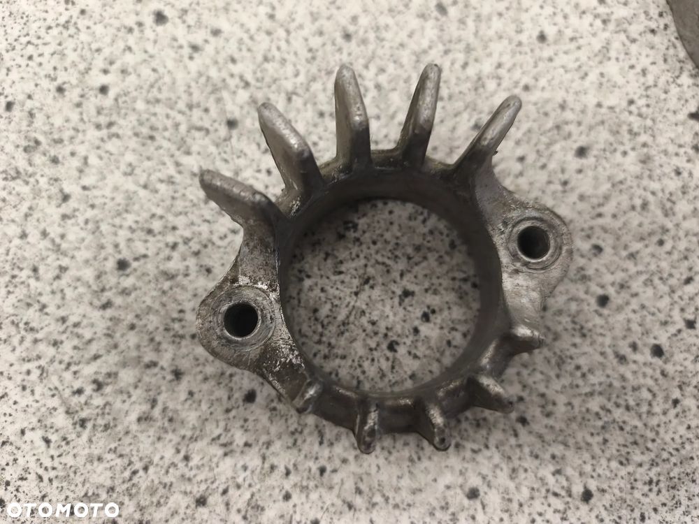 Mocowanie kolektora, flansze, uchwyty Honda CB 750 CB 900 CB 1000 CB750 CB900 CB1000 - 2