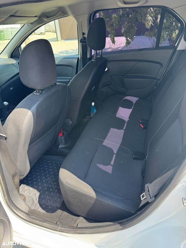 Dacia Logan 1.5 dCi Laureate - 6
