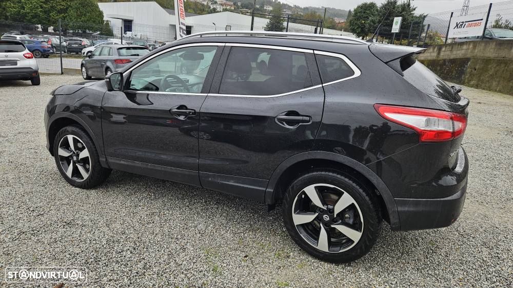 Nissan Qashqai 1.6 dCi TEKNA+ - 9