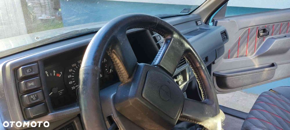 Opel Frontera - 4