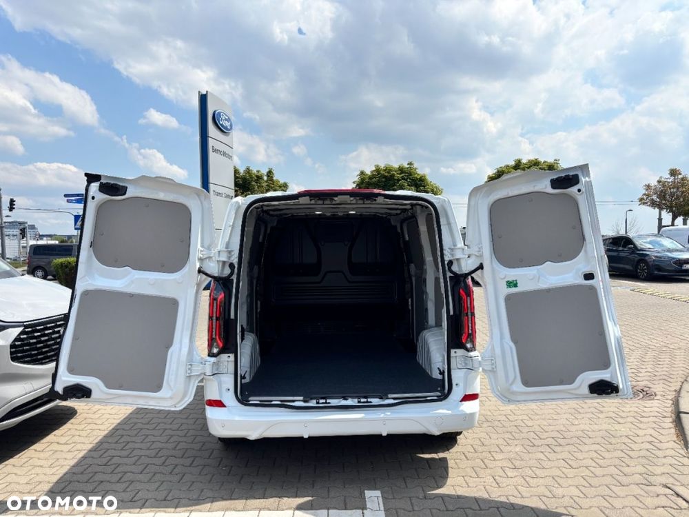 Ford Transit Custom - 9