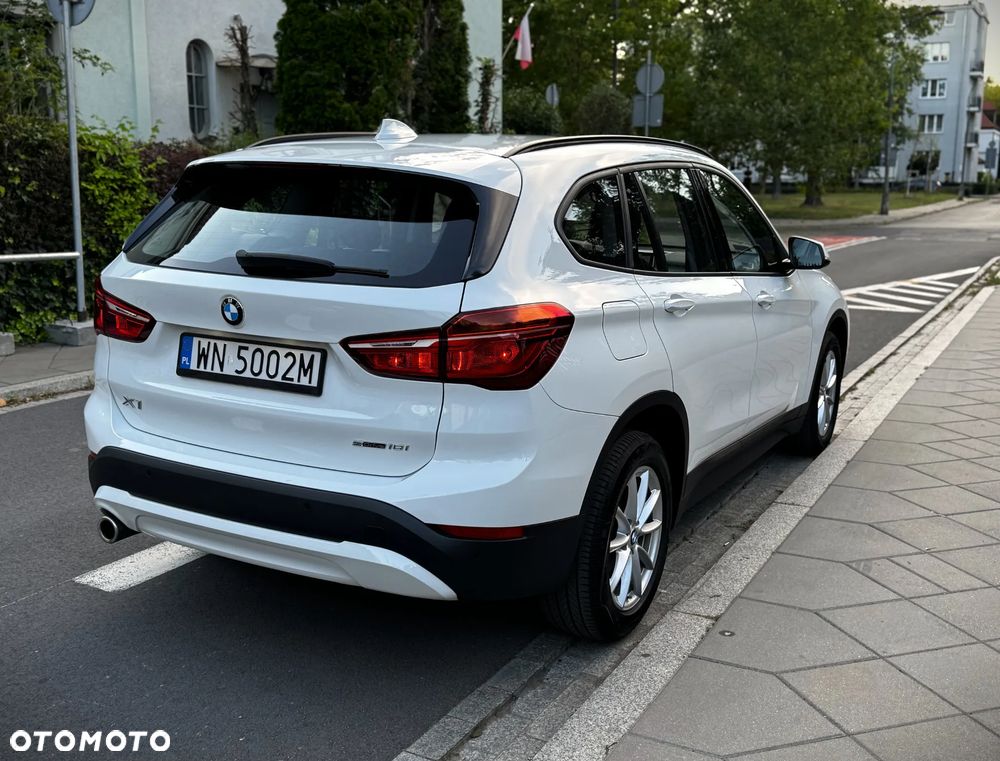 BMW X1 sDrive18i - 8