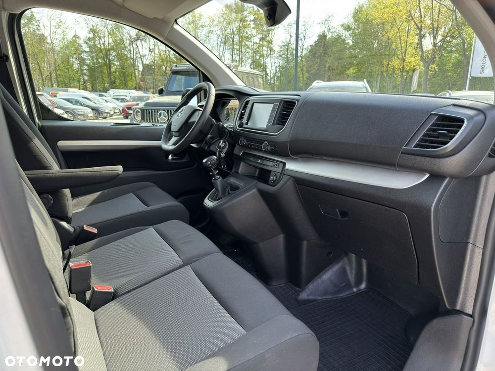 Opel Vivaro - 20