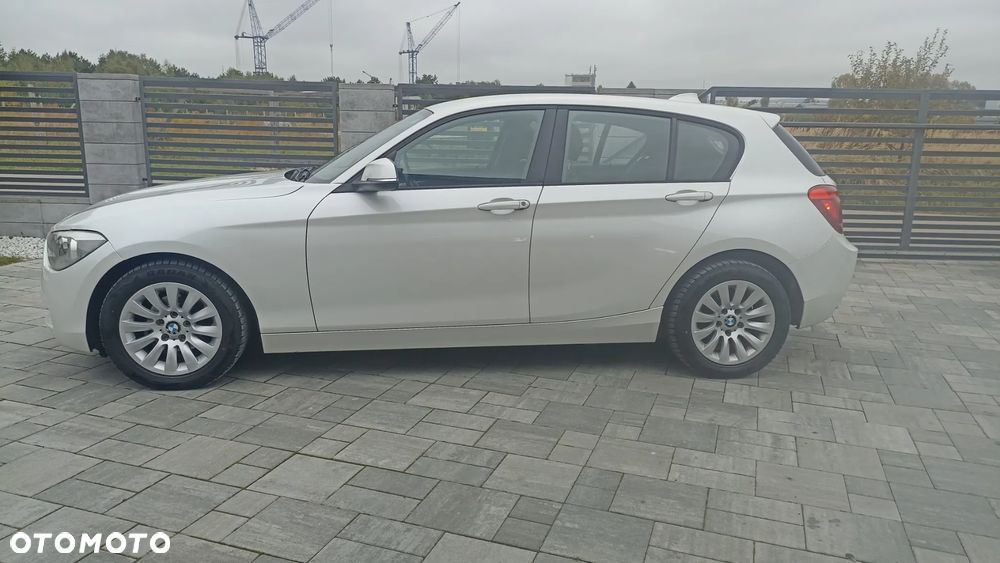 BMW Seria 1 116d - 5