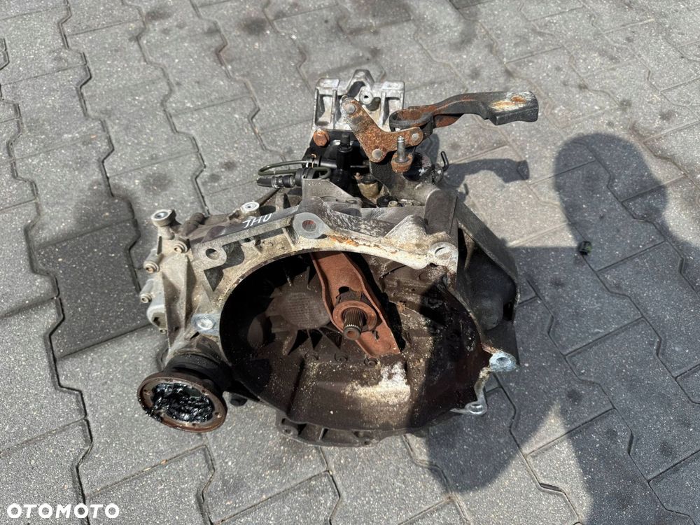 SKRZYNIA BIEGÓW 1.4 16V JHU SKODA OCTAVIA 2008 - 2