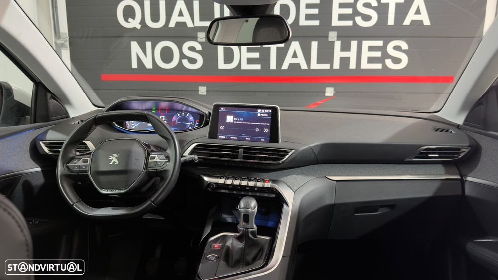 Peugeot 3008 1.2 PureTech Allure J18 - 16