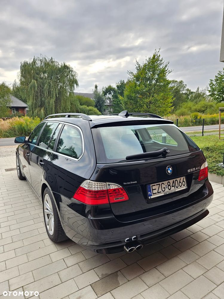 BMW Seria 5 525xd - 7