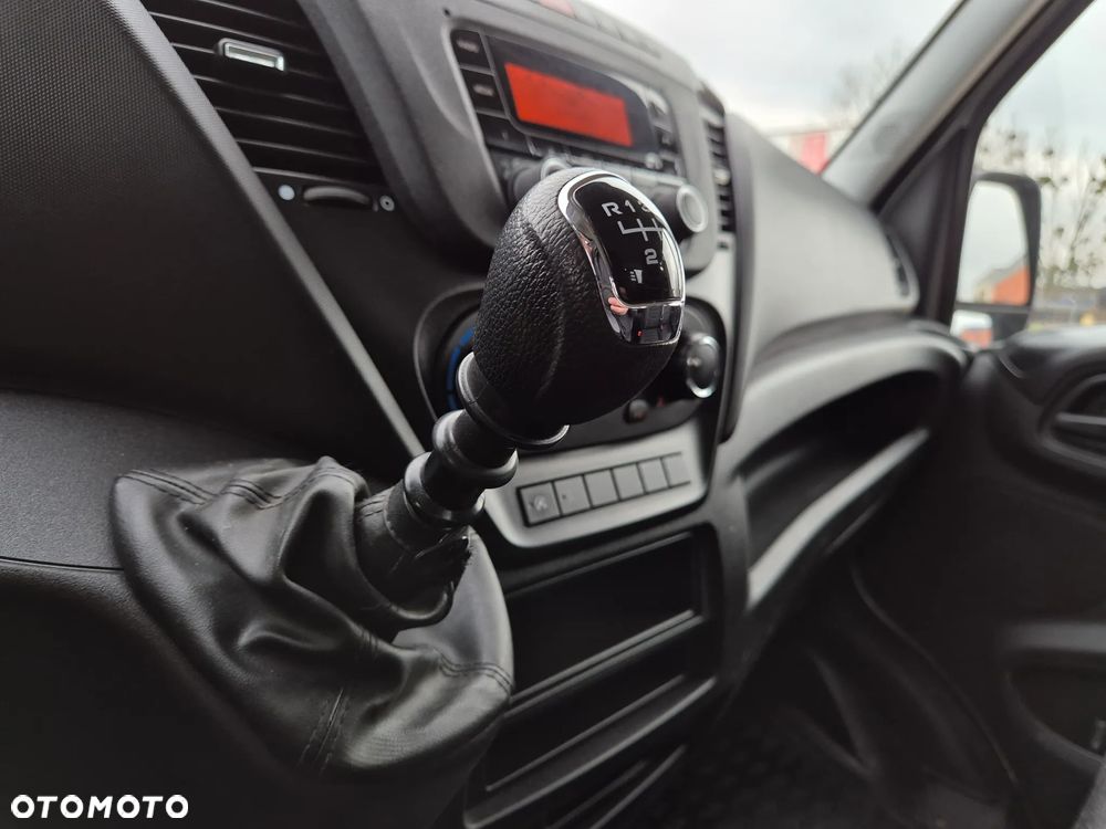 Iveco Daily 35S14, Brygadówka 7-os, 3,42m x 2,07m - 11