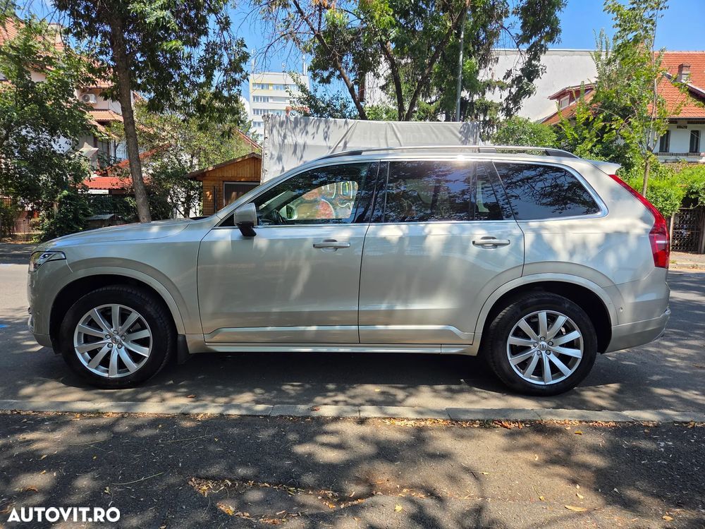 Volvo XC 90 D5 AWD Momentum - 3