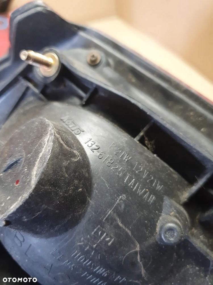 MAZDA 626 GF 97-99 LAMPA TYŁ LEWA KOITO 132-61825 - 7